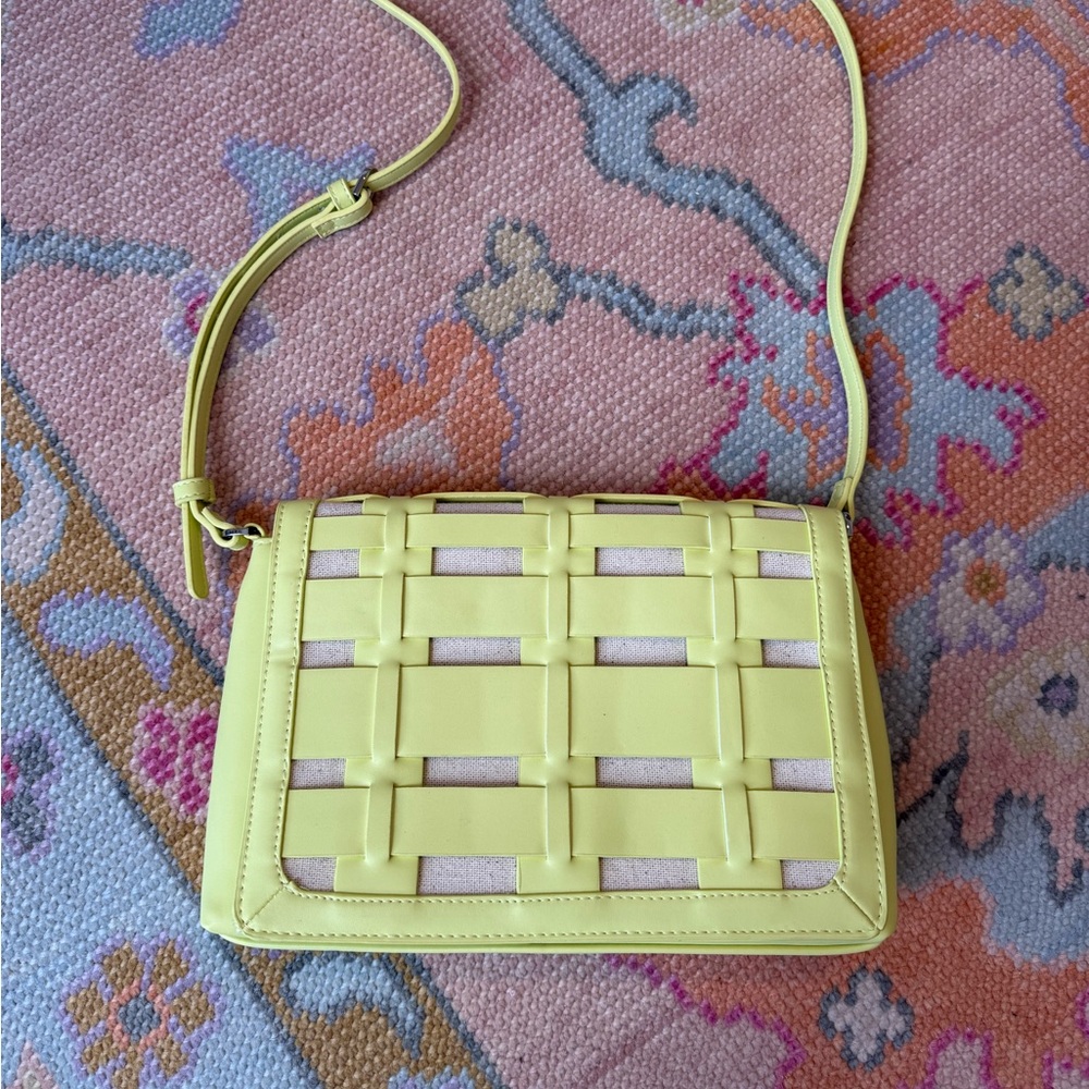 Summer Lime Crossbody